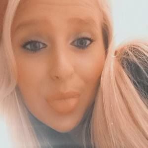 Meet your Posher, Cierra